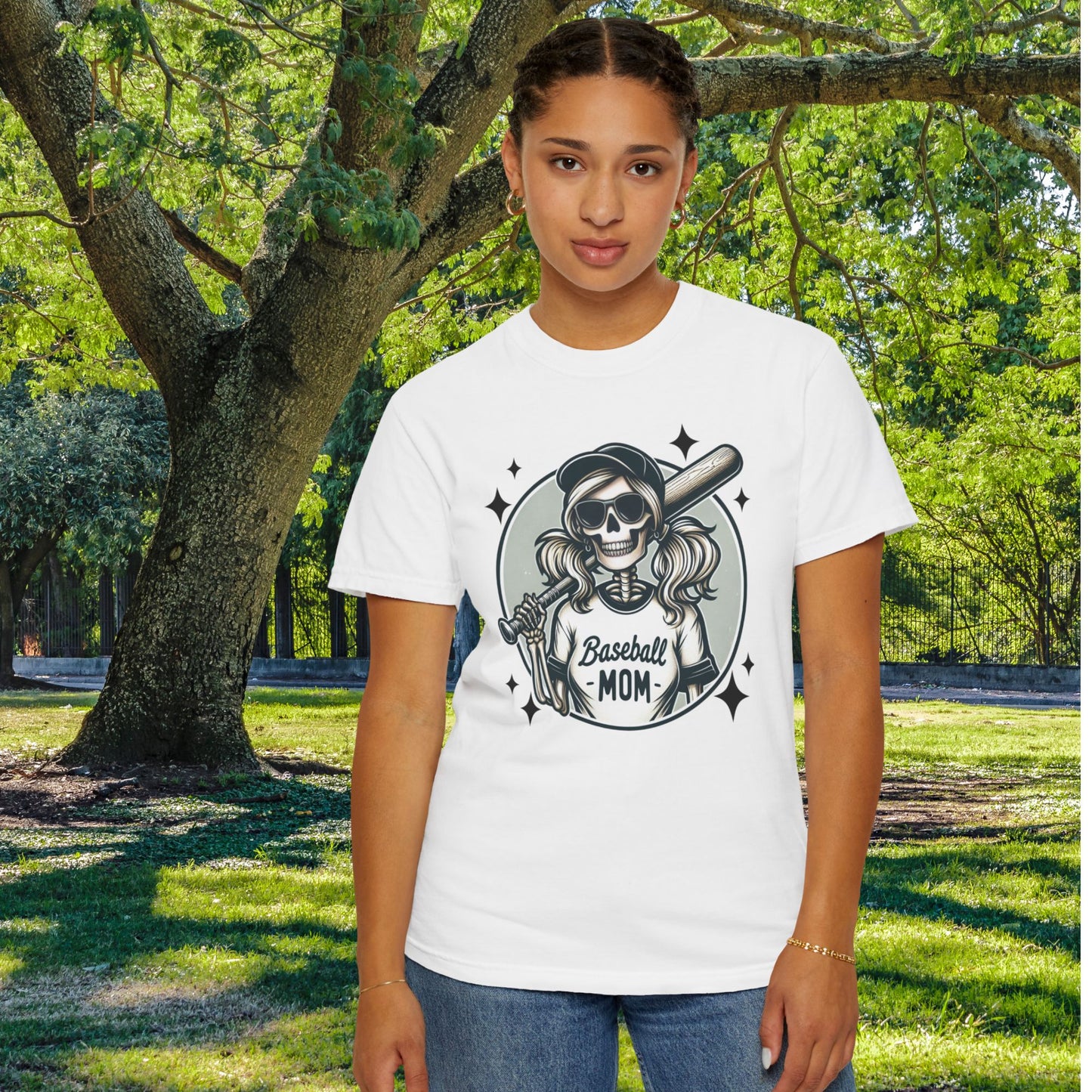 Baseball Mom Skeleton Shirt, Funny and Spooky Baseball Mom Gift, Gothic Baseball Mom Tee, Halloween Baseball Mom Shirt